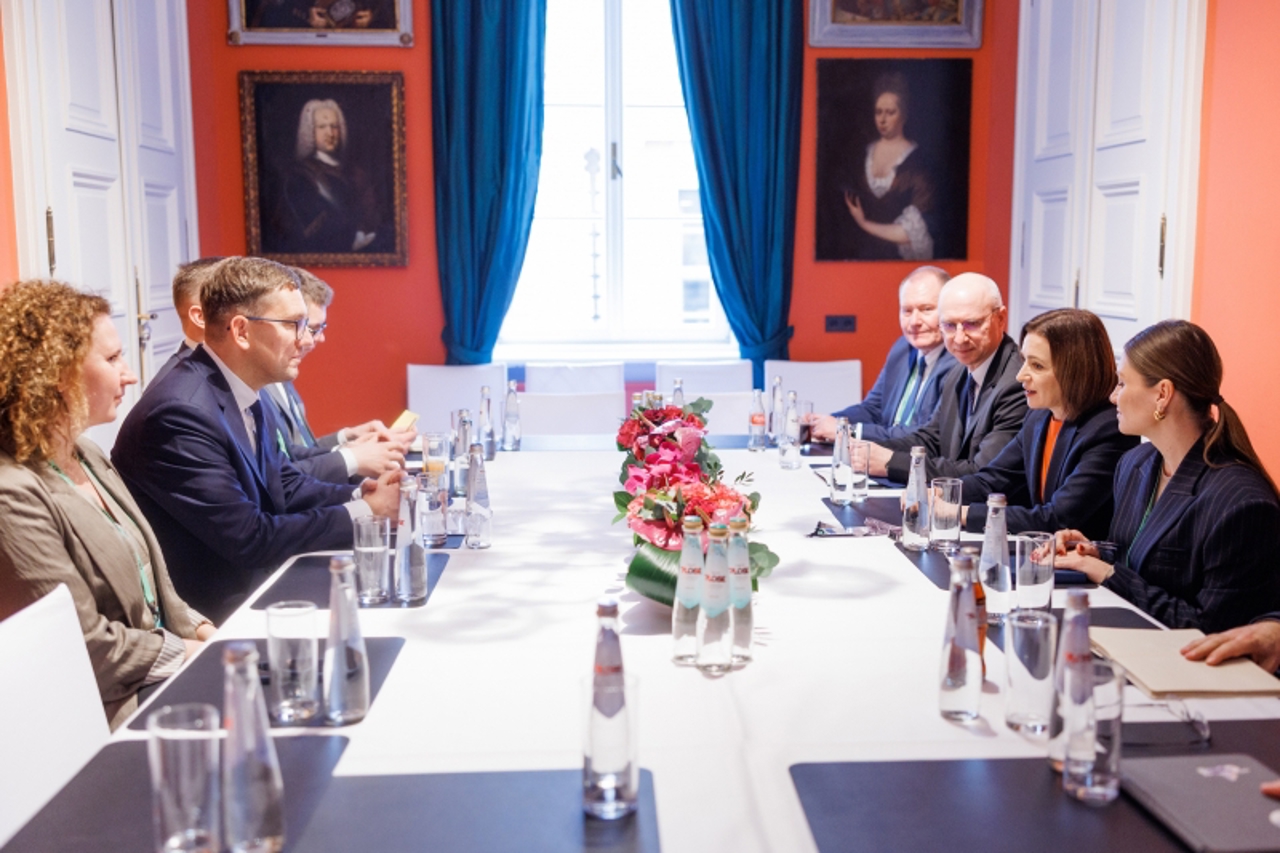 Președintele Sandu discută securitatea și aderarea la UE cu oficiali internaționali la Conferința de Securitate de la Munchen