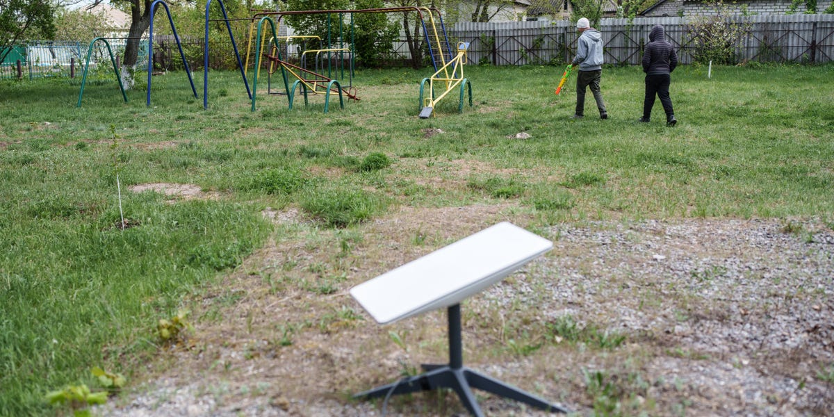 Ukrainian Forces Exploit Fake Starlink Registry to Uncover Russian Troop Locations