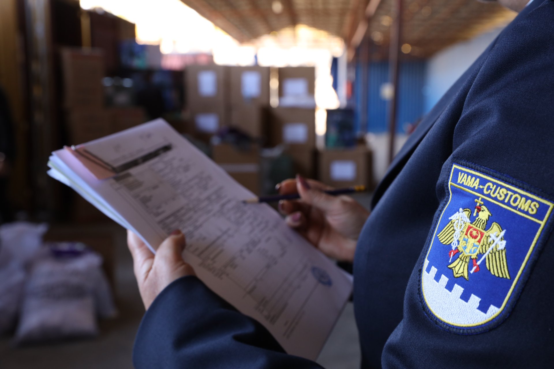 Serviciul Vamal identifică venituri suplimentare de 3,3 milioane de lei în urma controalelor