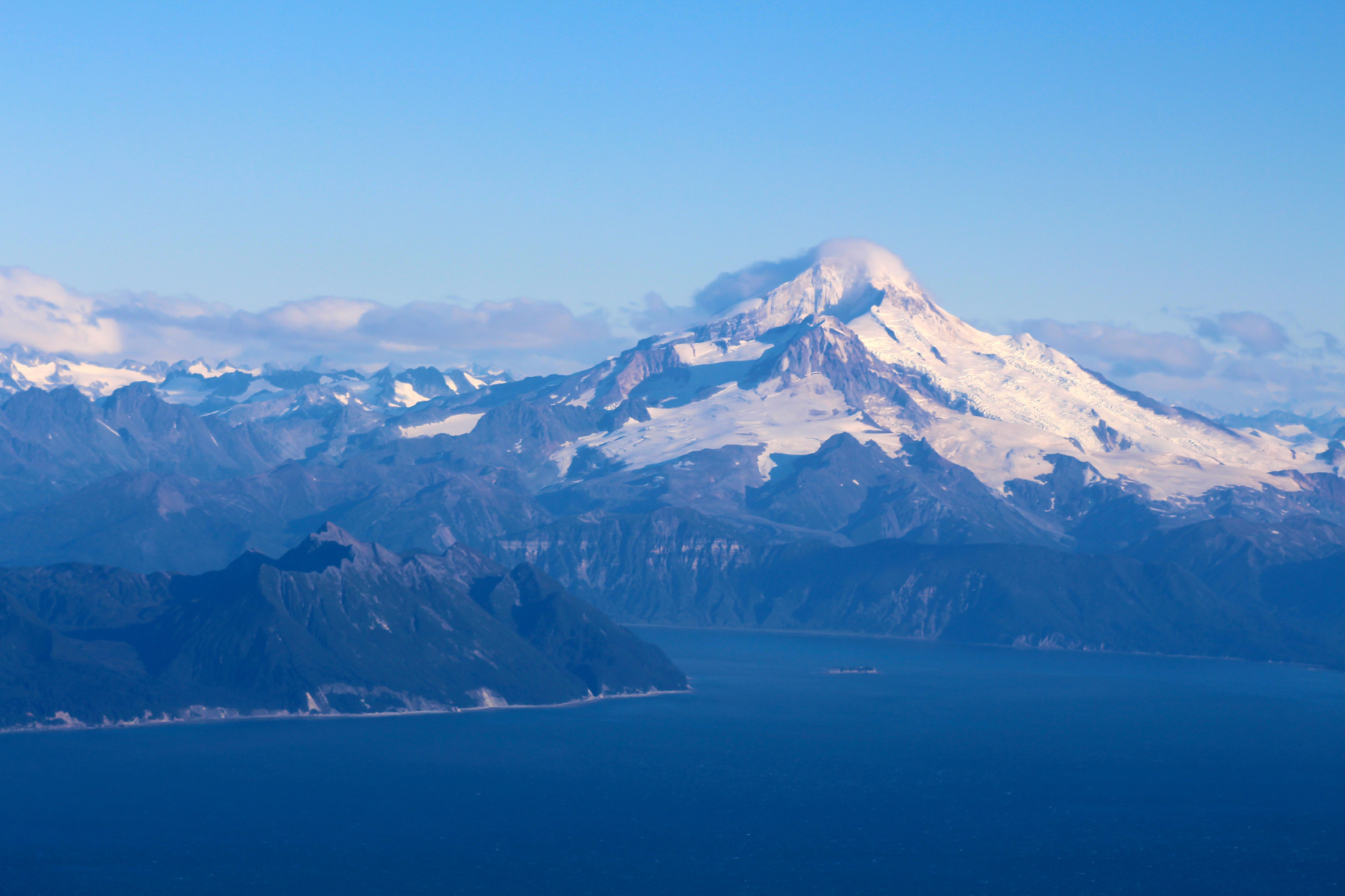 Finanțator apropiat al lui Trump în parteneriat cu Novatek pentru exploatarea gazelor în Alaska