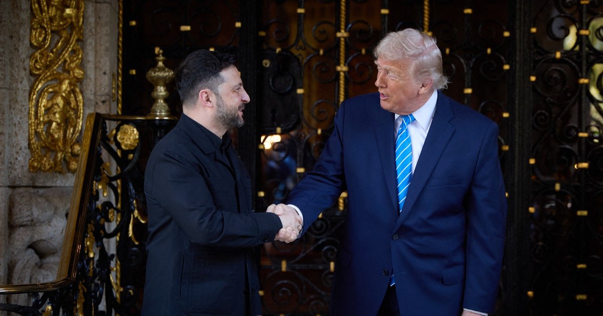 Donald Trump îi asigură pe Volodimir Zelenski că conflictul din Ucraina poate înceta în 30 de zile. Analiza discuției și perspectivele negocierilor